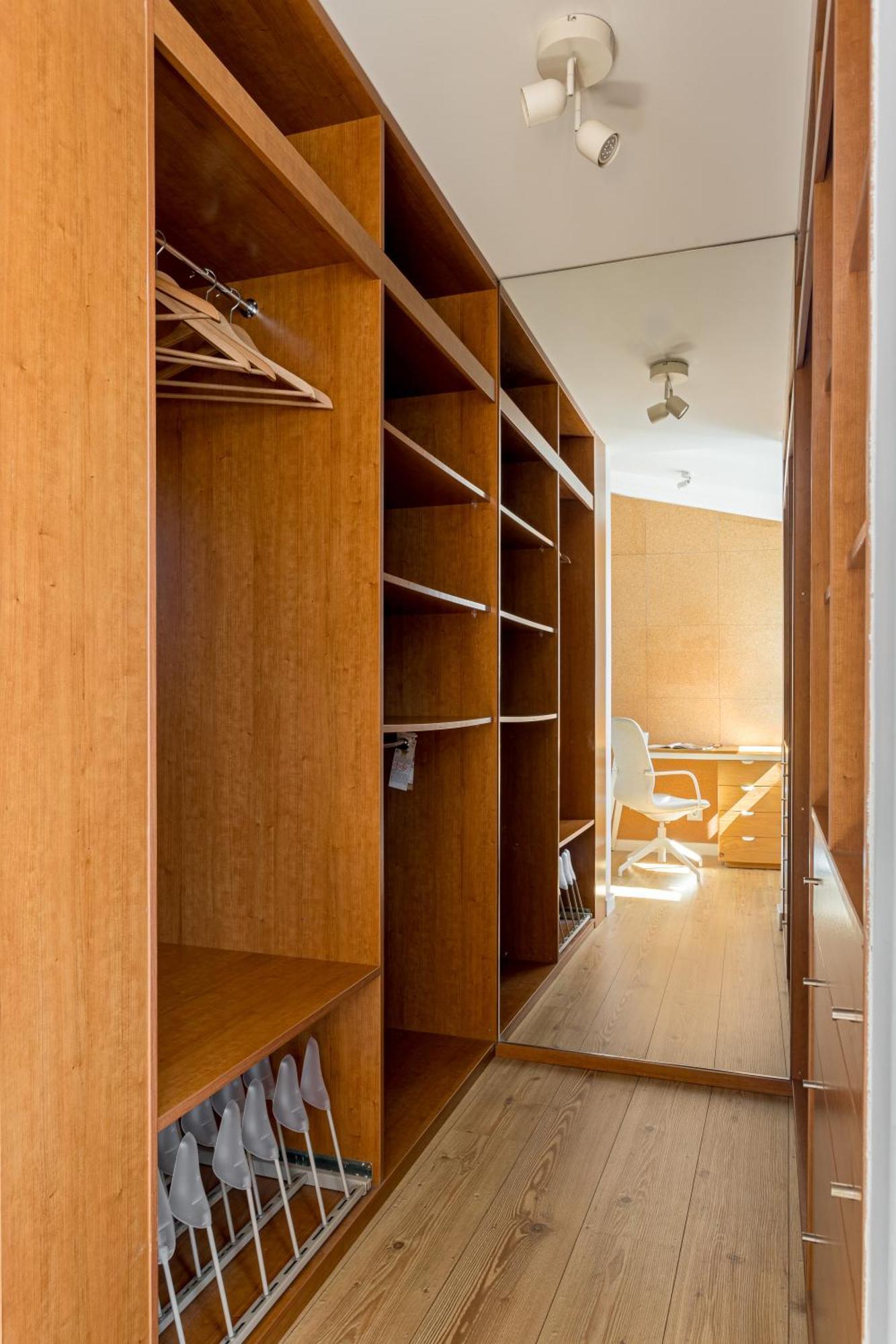 Apartment Joivy Delightful 2-bed Flat Near Park Lissabon